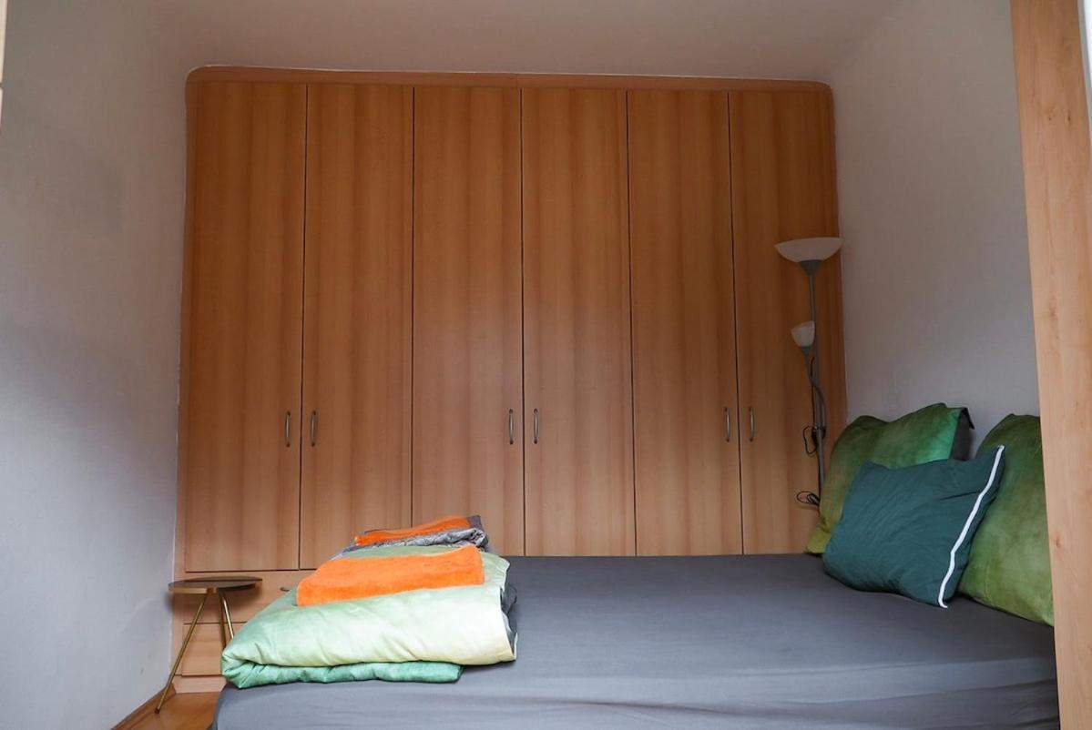 Close To Centre And Next To Hbf And Easy From Airport * Wien